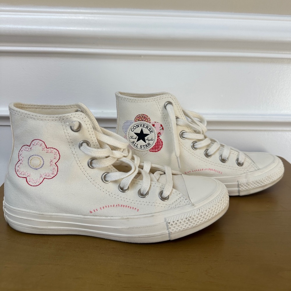 Flower Limited Edition Converse